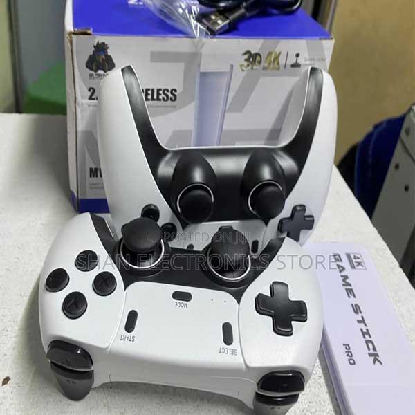 High-Definition 10000+Games Handheld Wireless Game Stick Plug and Play - main view