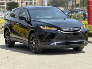 Toyota Harrier 2.0 2020 Black