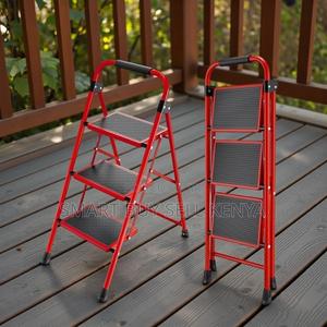 Aluminum Non-Slip Surface Safe and Sturdy 3 Step Ladder Stepladder - thumbnail 2
