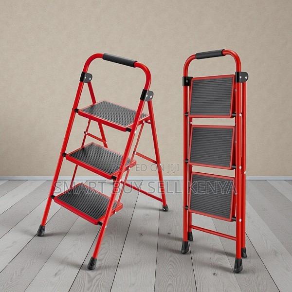 Heavy-Duty Aluminum Workshop and Home 3 Step Ladder Stepladder - main view