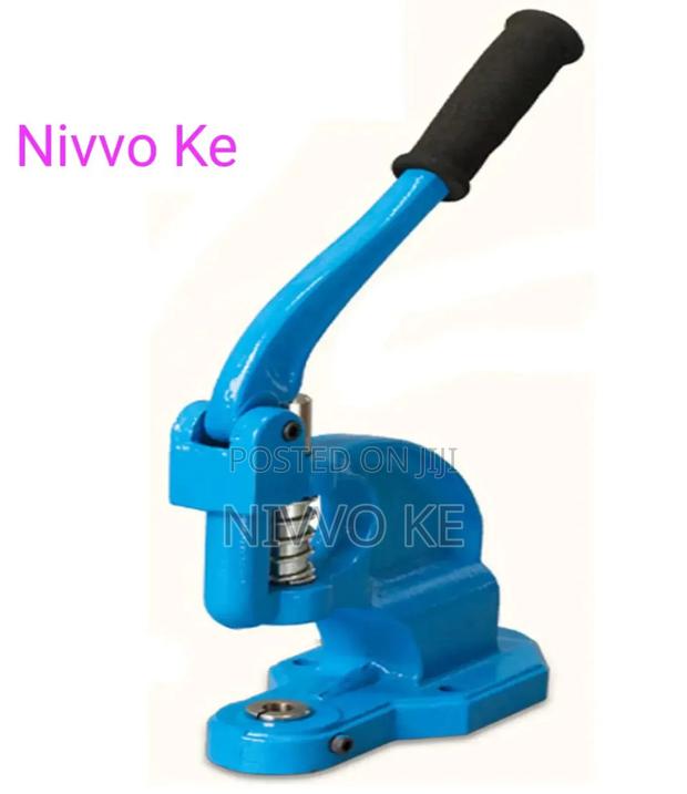 Durable Manual Eyelet Setting Tool For Fabric And Vinyl - thumbnail 2