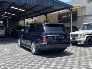 Land Rover Range Rover Vogue 2017 Blue