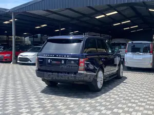 Land Rover Range Rover Vogue 2017 Blue