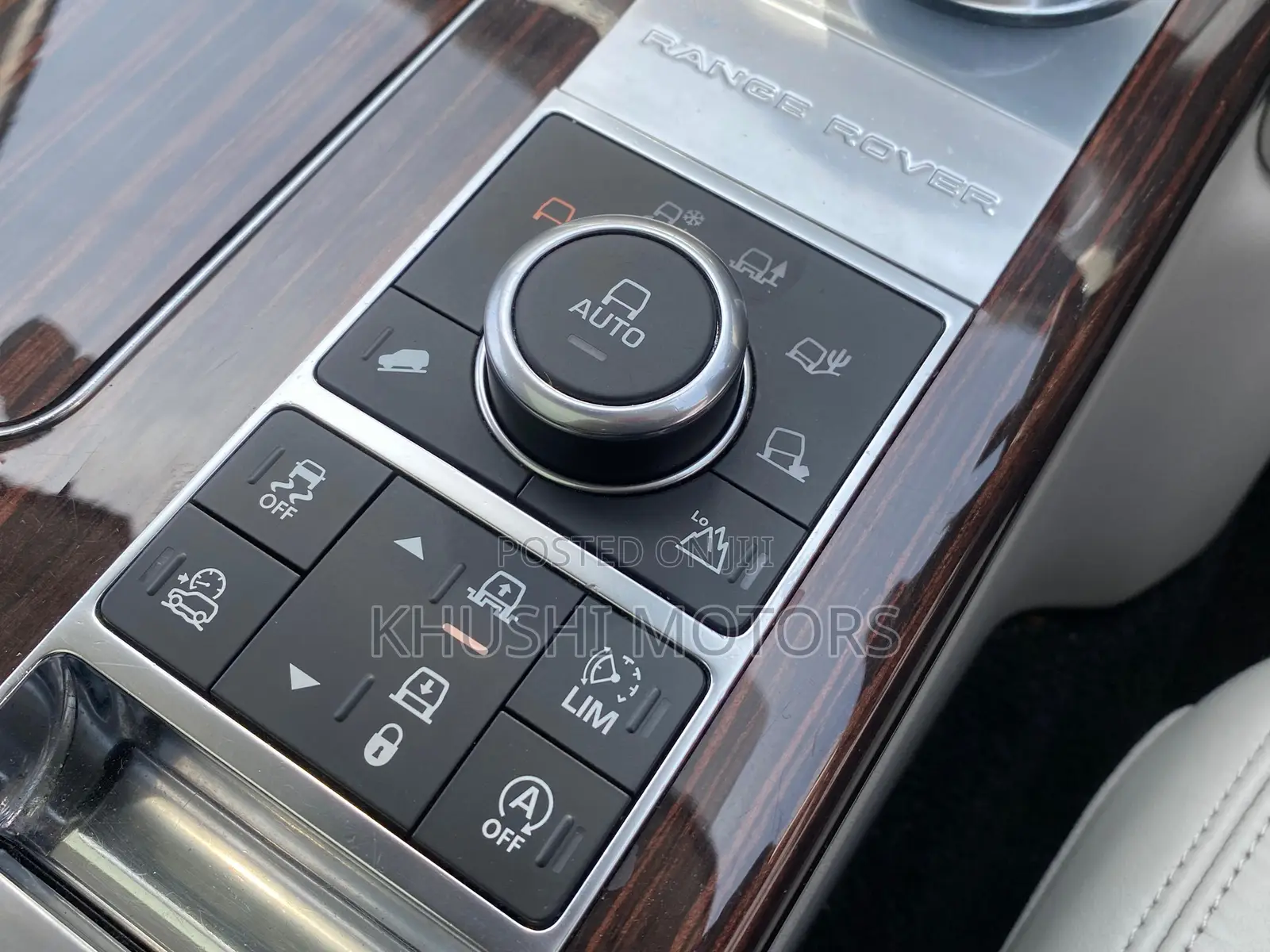 Land Rover Range Rover Vogue 2017 Blue