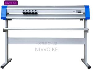 Wide-format 4 Ft Contour Cutting Machine For Graphic Projects - thumbnail 2