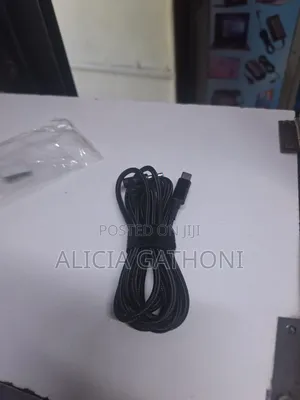 2 MTRS Type C to Hp Blue Pin Cable