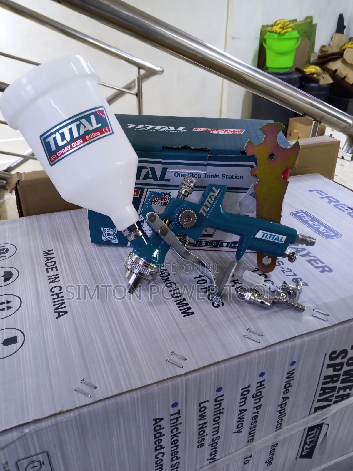 Total 600cc Air Spray Gun
