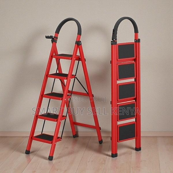 Non Slip Ribbed Steps Safe Structure 5 Step Ladder Stepladder