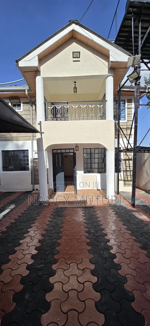 4bdrm Mansion in Banana for rent