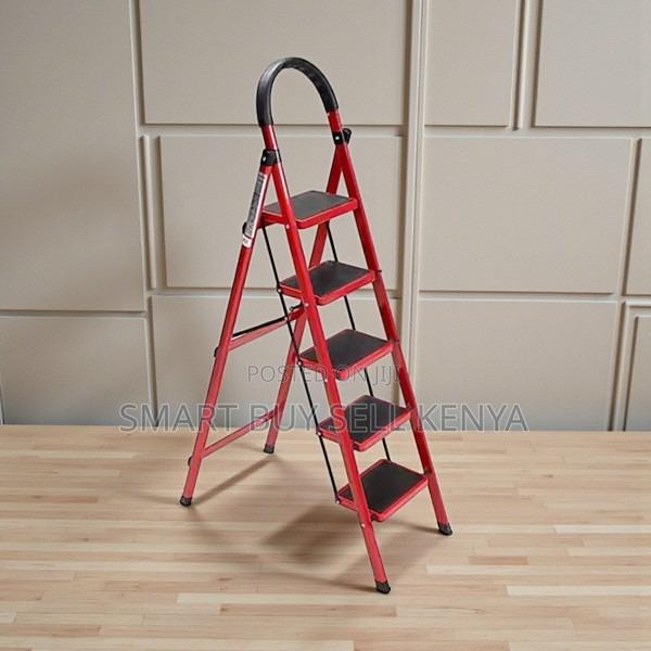 Convenient to Use Domestic Home Utility 5 Step Ladder Stepladder