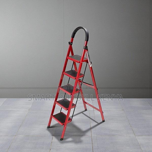 Non Slip Surface Stable Performance 5 Step Ladder Stepladder - main view