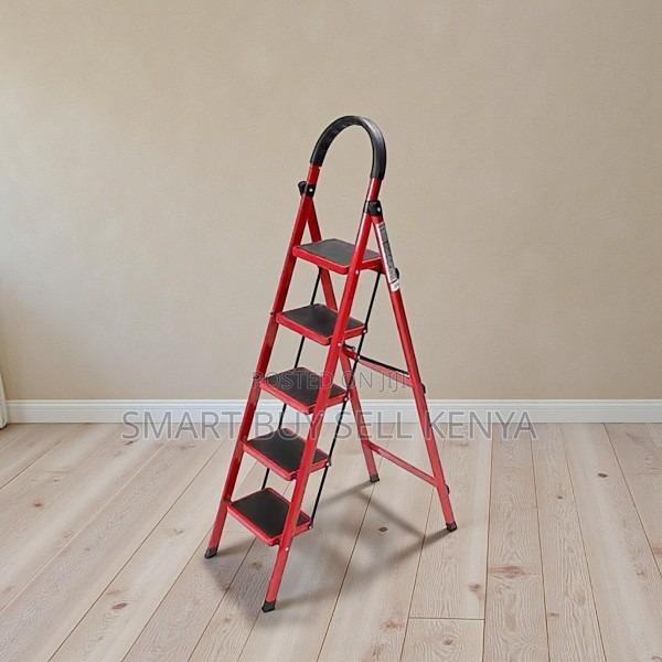 Durable Quality Long Term Reliability 5 Step Ladder Stepladder - main view