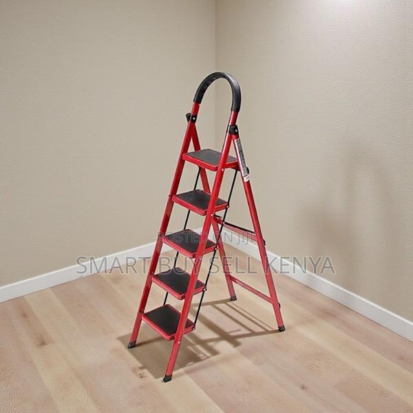 High Durability Premium Quality Build 5 Step Ladder Stepladder - main view
