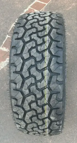215/60r17 Yusta Alltrein Tyre