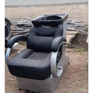 Modern Executive Barber Chair With Sink - main view
