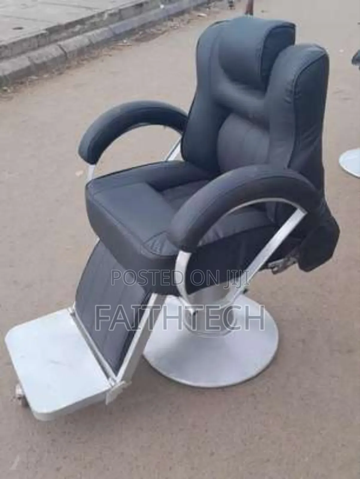 Executive Barber Chair