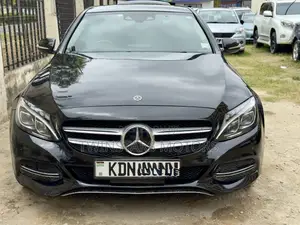Mercedes-Benz C200 2016 Black
