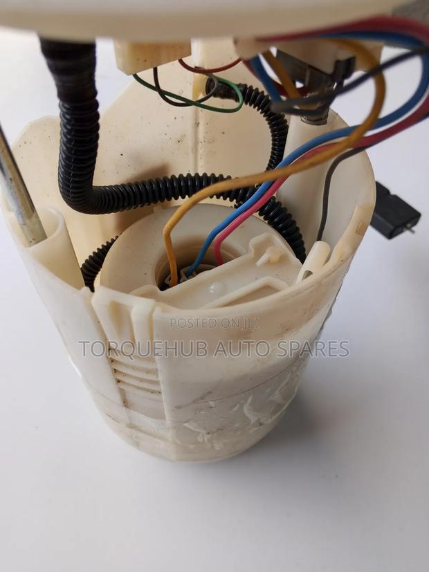 Toyota Lexus Rx350 3.5l Fuel Pump - thumbnail 3
