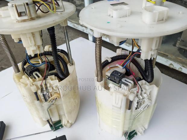 Toyota Lexus Rx300 Fuel Pump - thumbnail 2