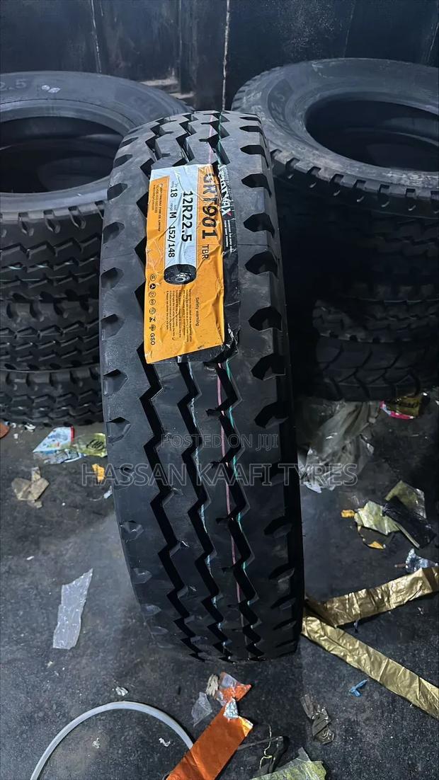 11r22.5 Tracmax Tyre All Position Tyre