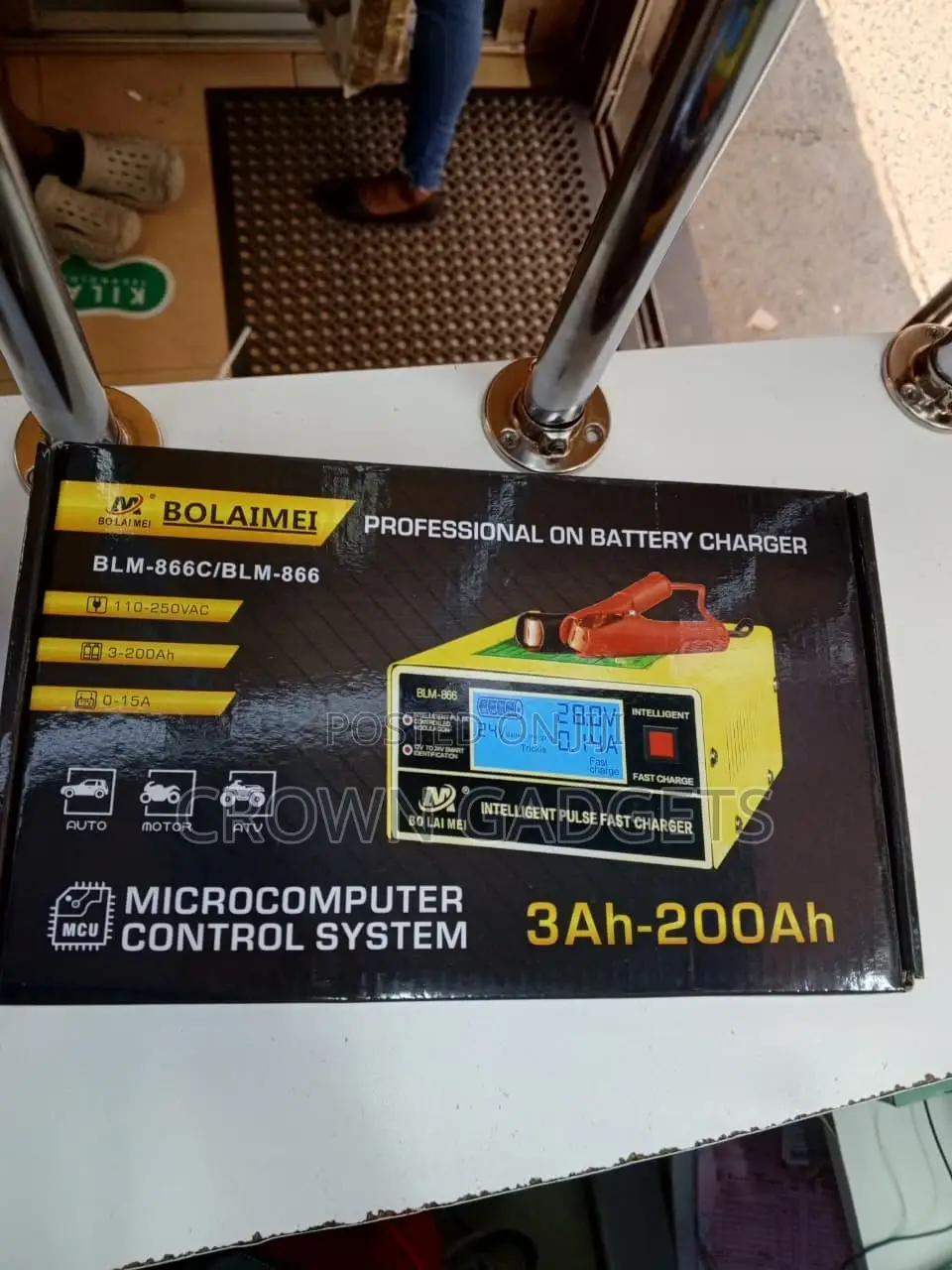 Bolaimei 12v 24v Smart Battery Charger LCD Display