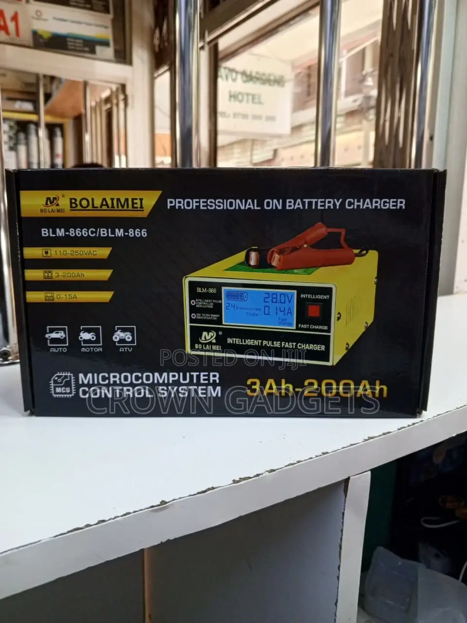 Bolaimei 12v 24v Smart Battery Charger LCD Display