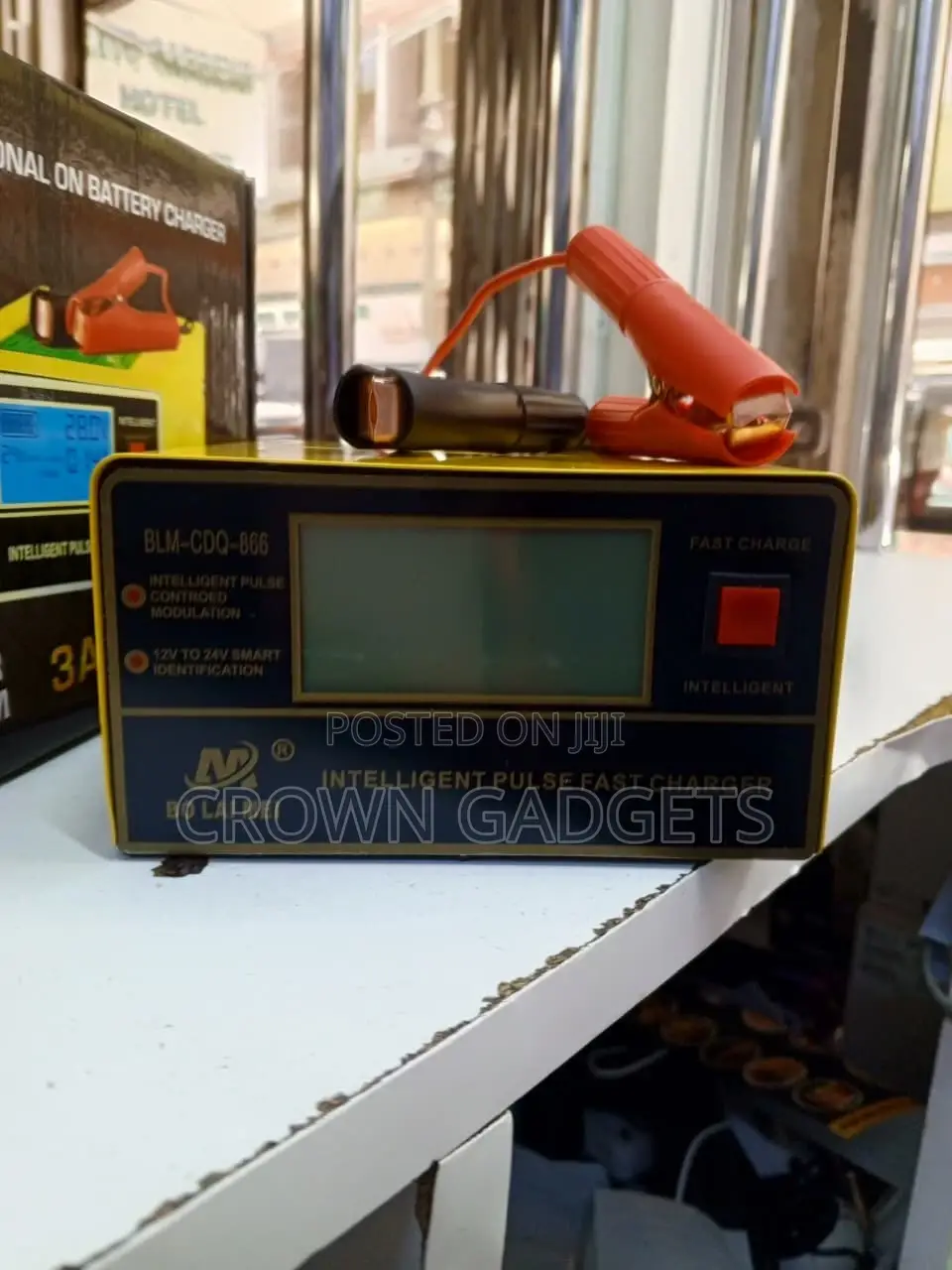 Bolaimei 12v 24v Smart Battery Charger LCD Display