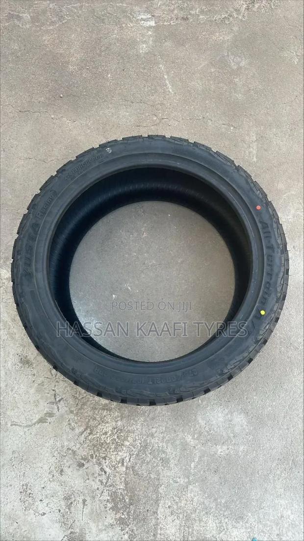 275/40r22 Yusta Tyre A/T - thumbnail 3