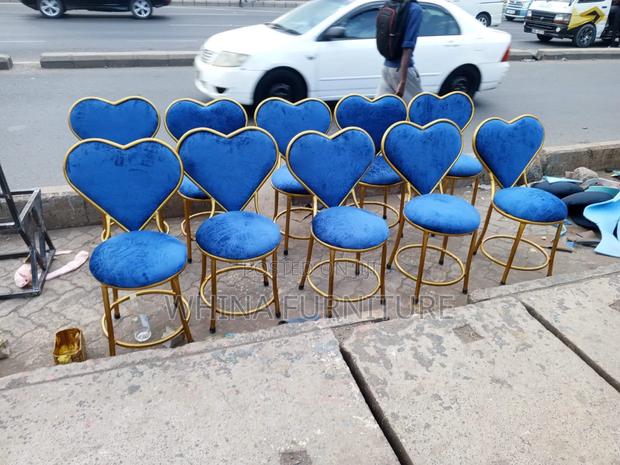 Fabric Love Styling Manicure Chair