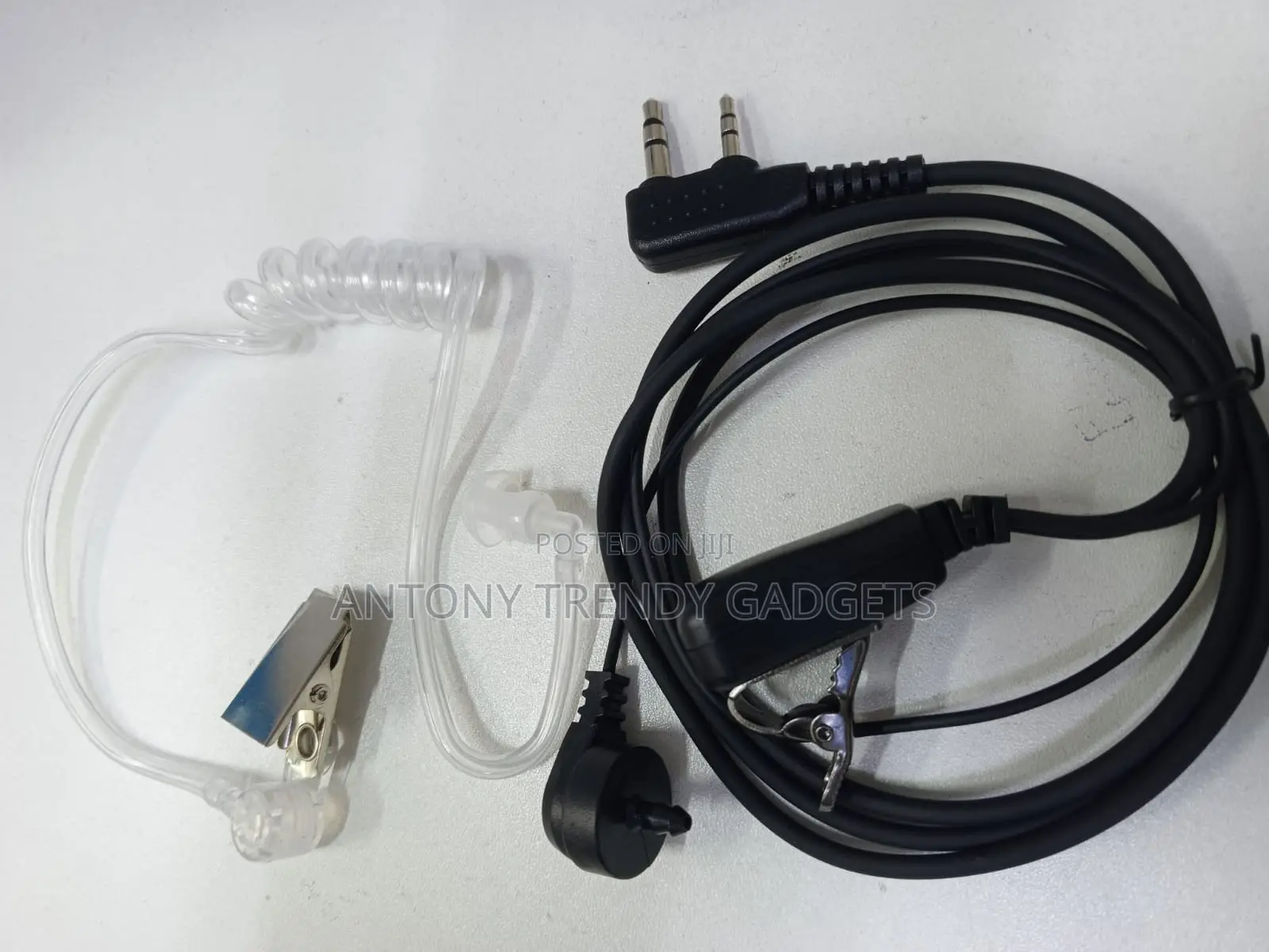 Covert Acoustic Tube Earpiece With Push to Talk