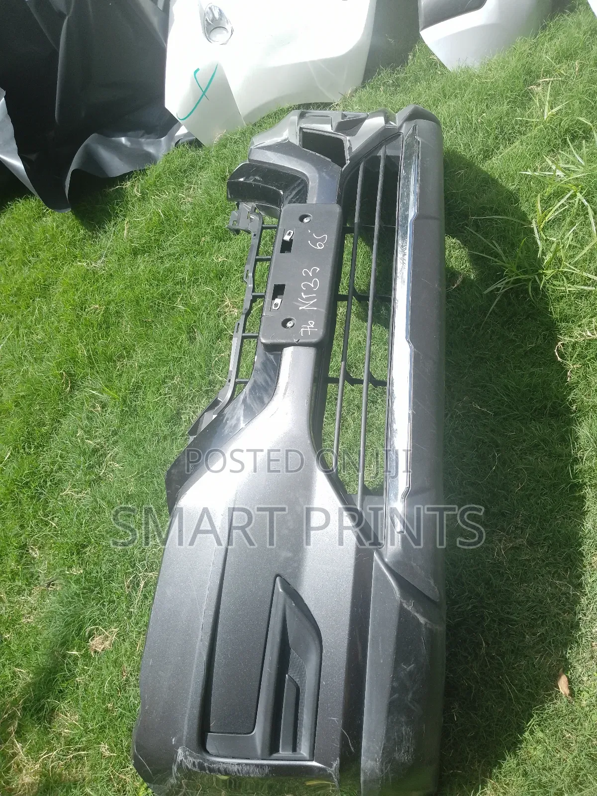 Ex Japan Nissan X-Trail Nt 33 Front Bumper Available