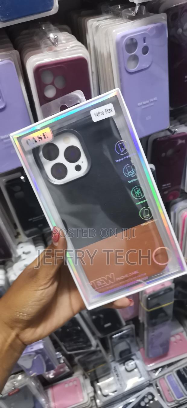 Lamare Pu Leather Flexible Back Case Designed for iPhone 14 Pro Max - thumbnail 3