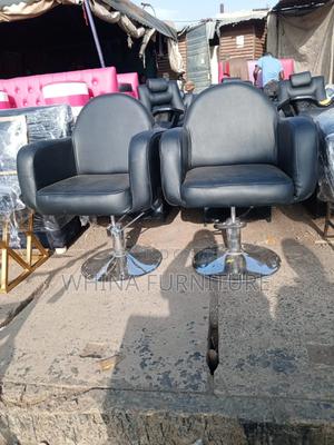 Hydrolic Styling Chair - thumbnail 2