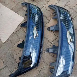 Top Notch Ex Japan Toyota Harrier 2015 Grill in Good Condition