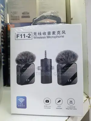 F11-2 Wireless Clip Microphone For Interviews & Vlogs