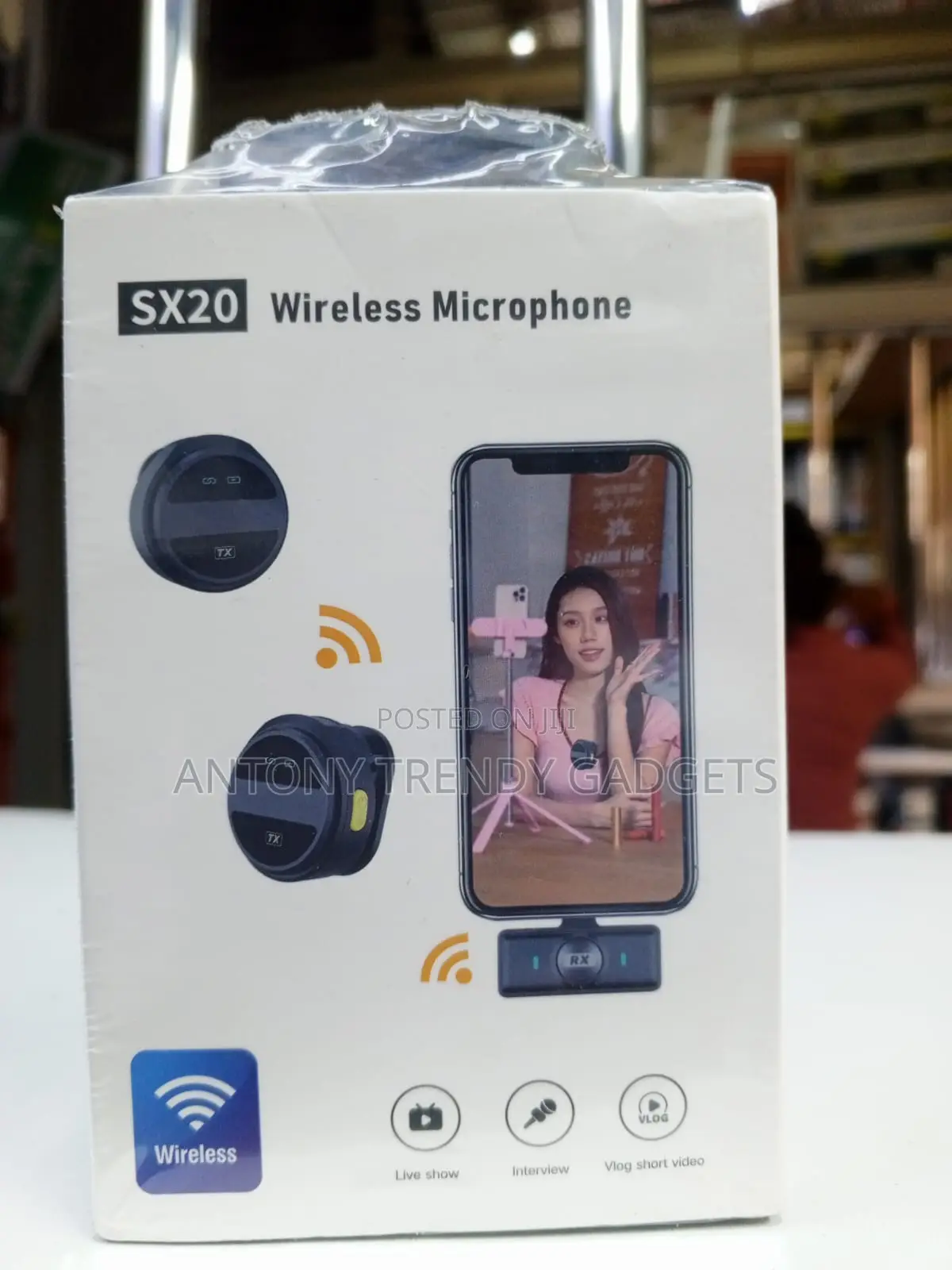 Sx20 Wireless Clip Microphone for Interviews