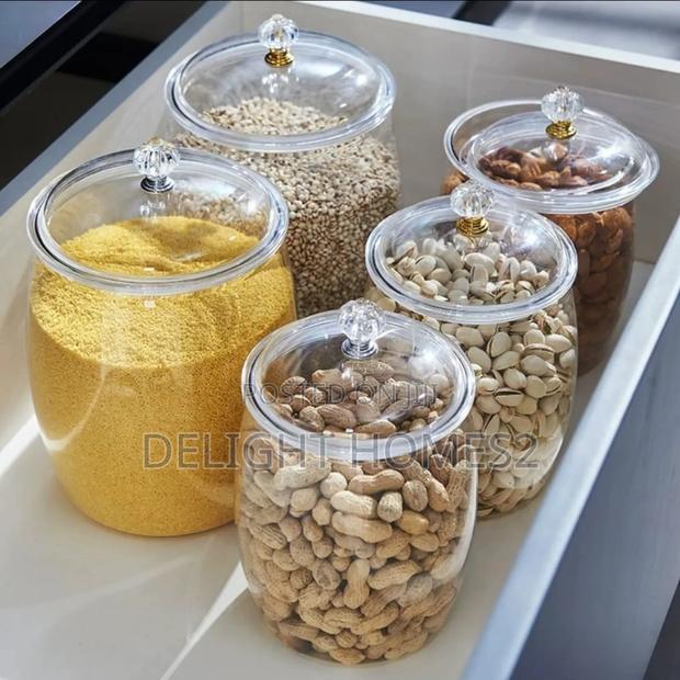 Transparent Large Sealed Storage Jar_care - main view