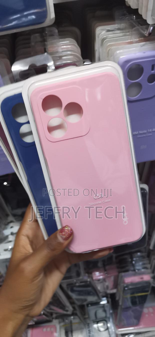 Miska Oppo Realme C53 Liquid Silicone Cover With Fur Lined Interior - thumbnail 3