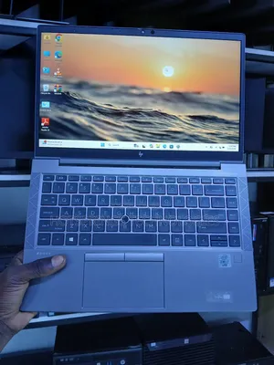 Laptop HP ZBook Firefly 14 G7 16GB Intel Core I7 SSD 256GB