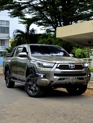 Toyota Hilux Revo Double Cab Deisel 2.4 AWD 2020 Green