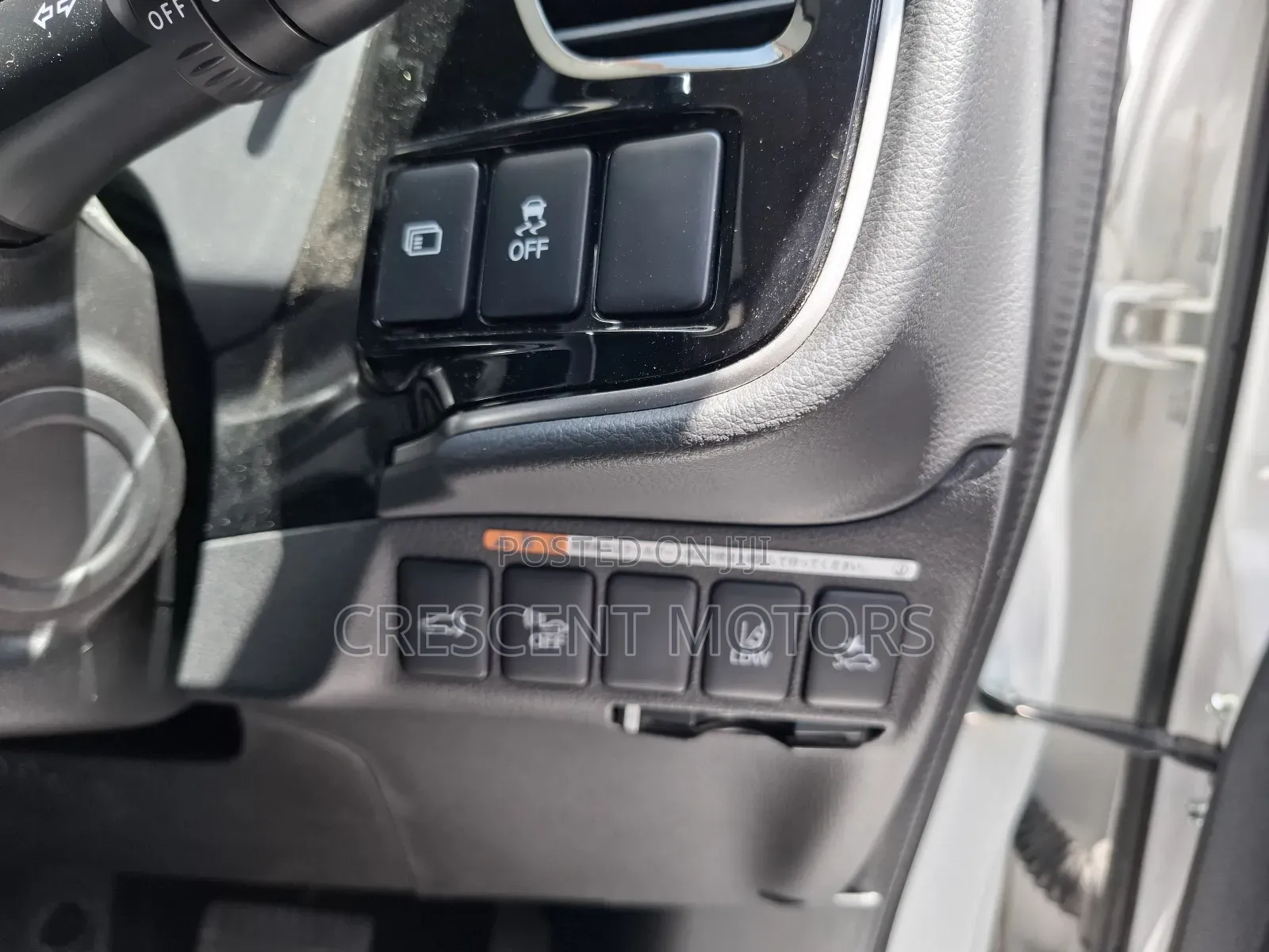 Mitsubishi Outlander 2019 White