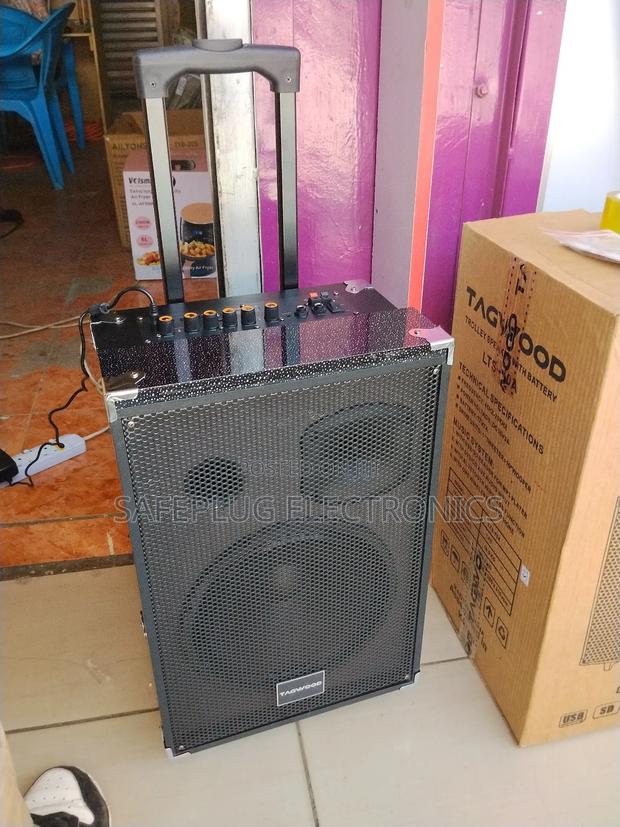 "Heavy-Duty Tagwood Trolley - main view