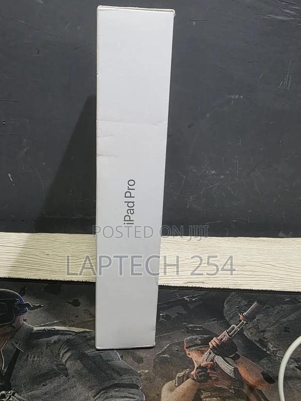 New Apple iPad Pro 256 GB - main view