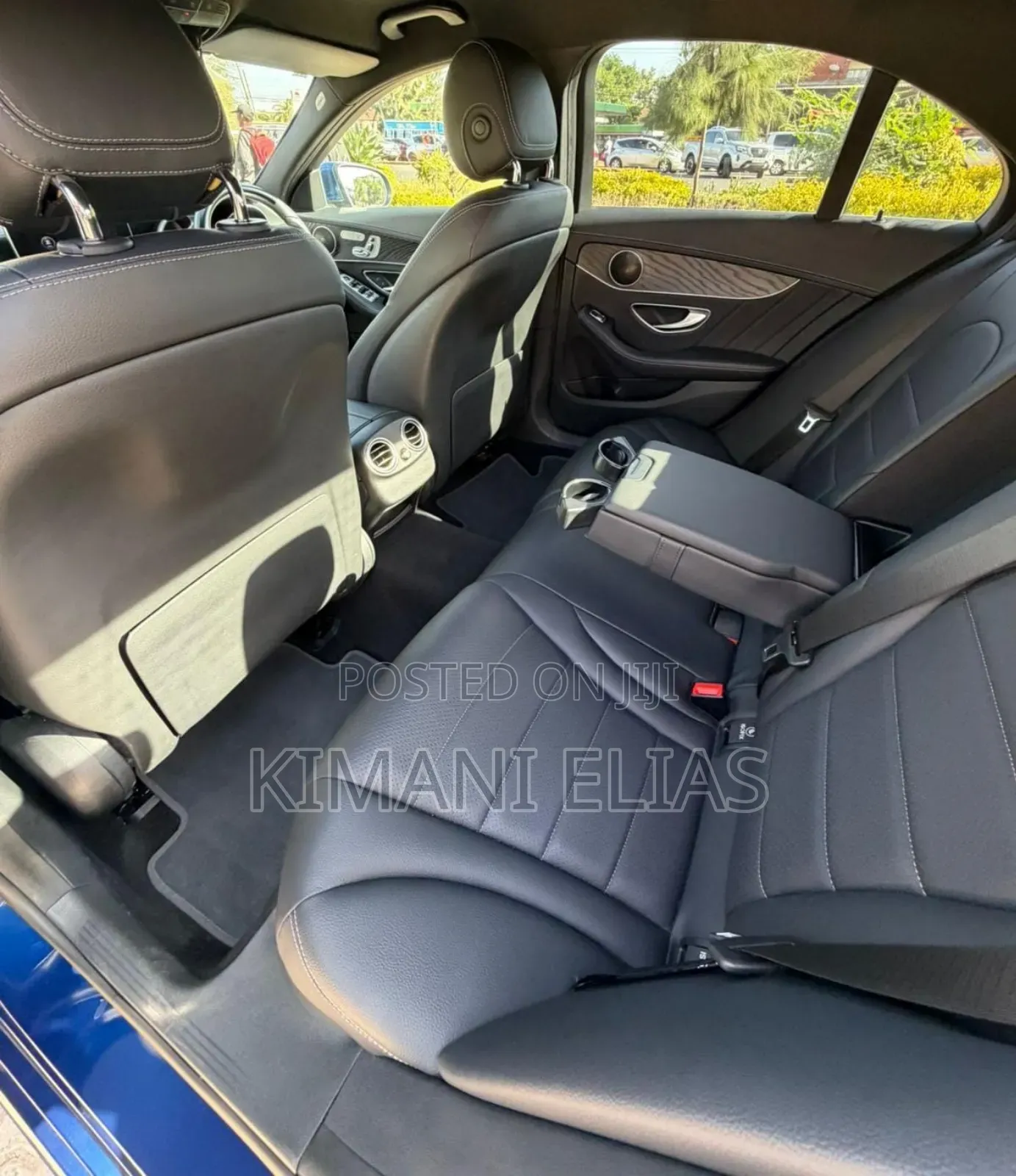 Mercedes-Benz C200 2018 Blue