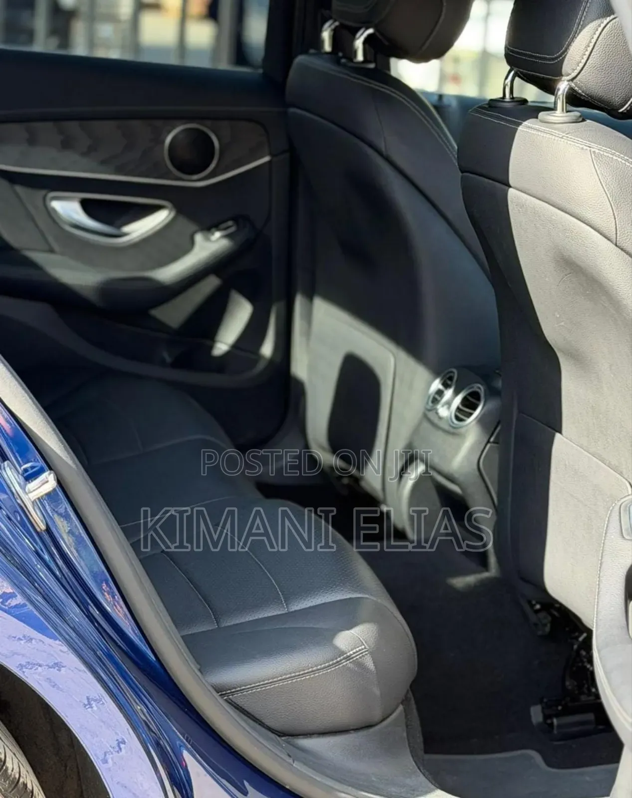Mercedes-Benz C200 2018 Blue