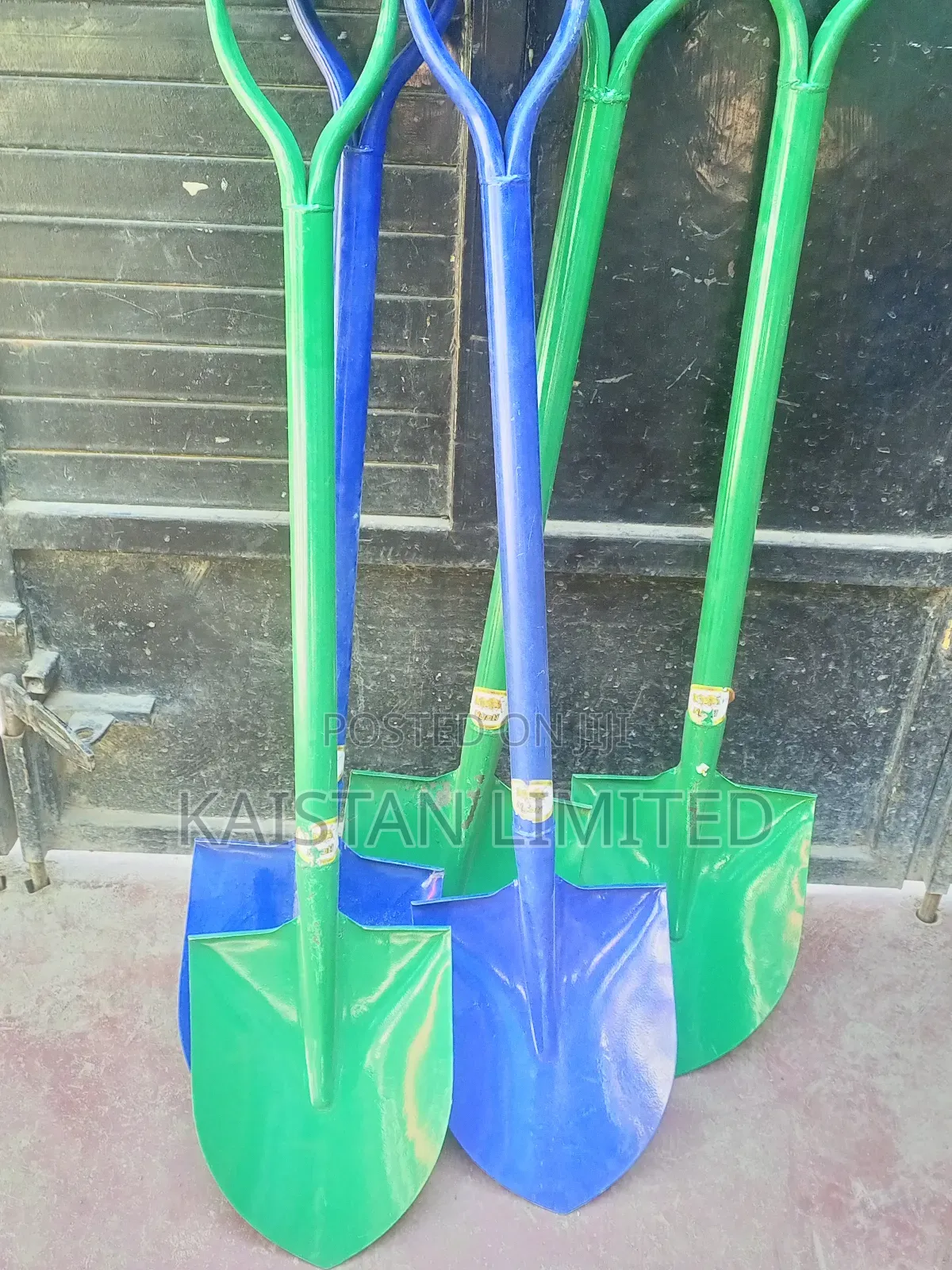 Spade Available/Shovels