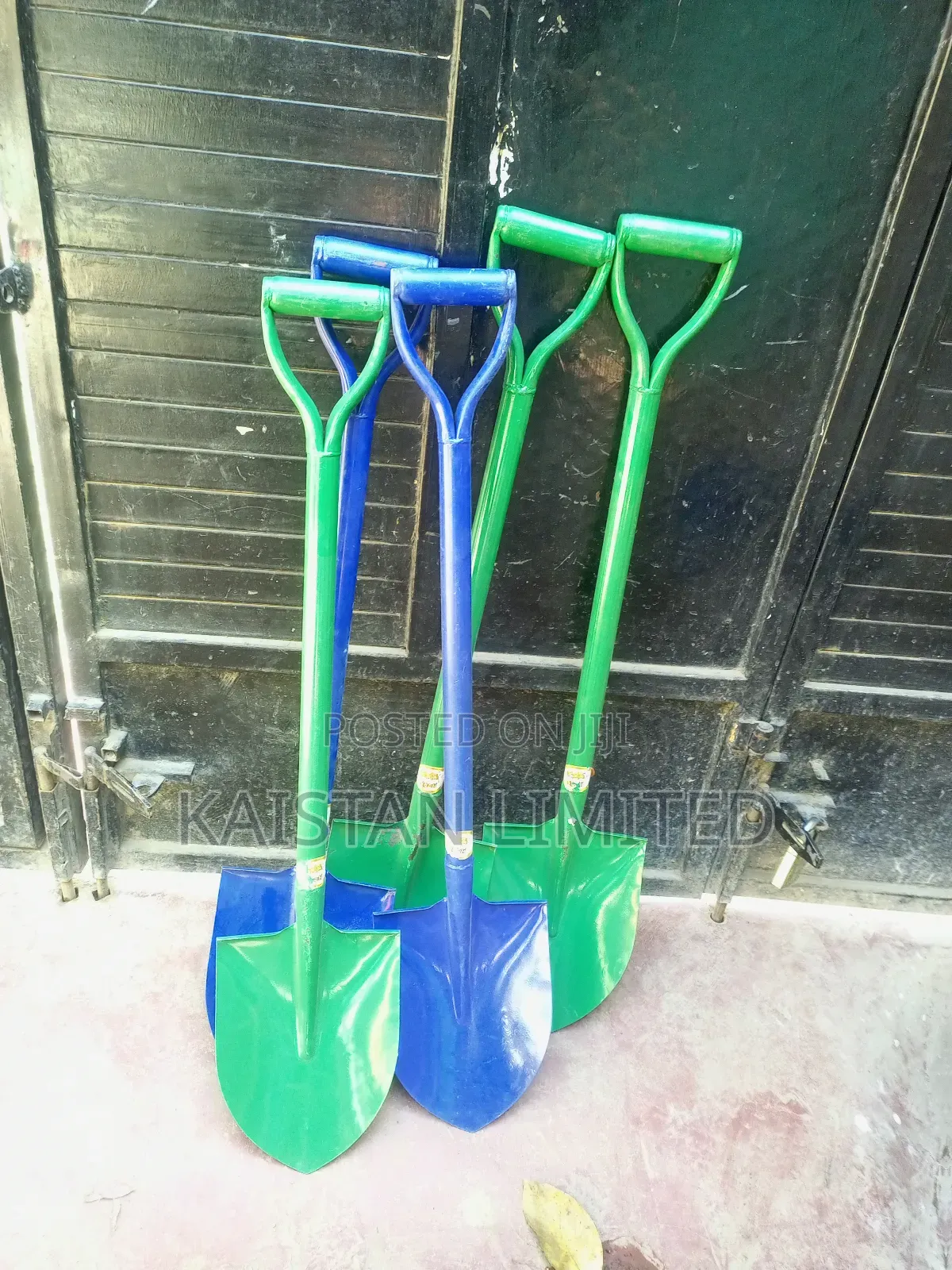 Spade Available