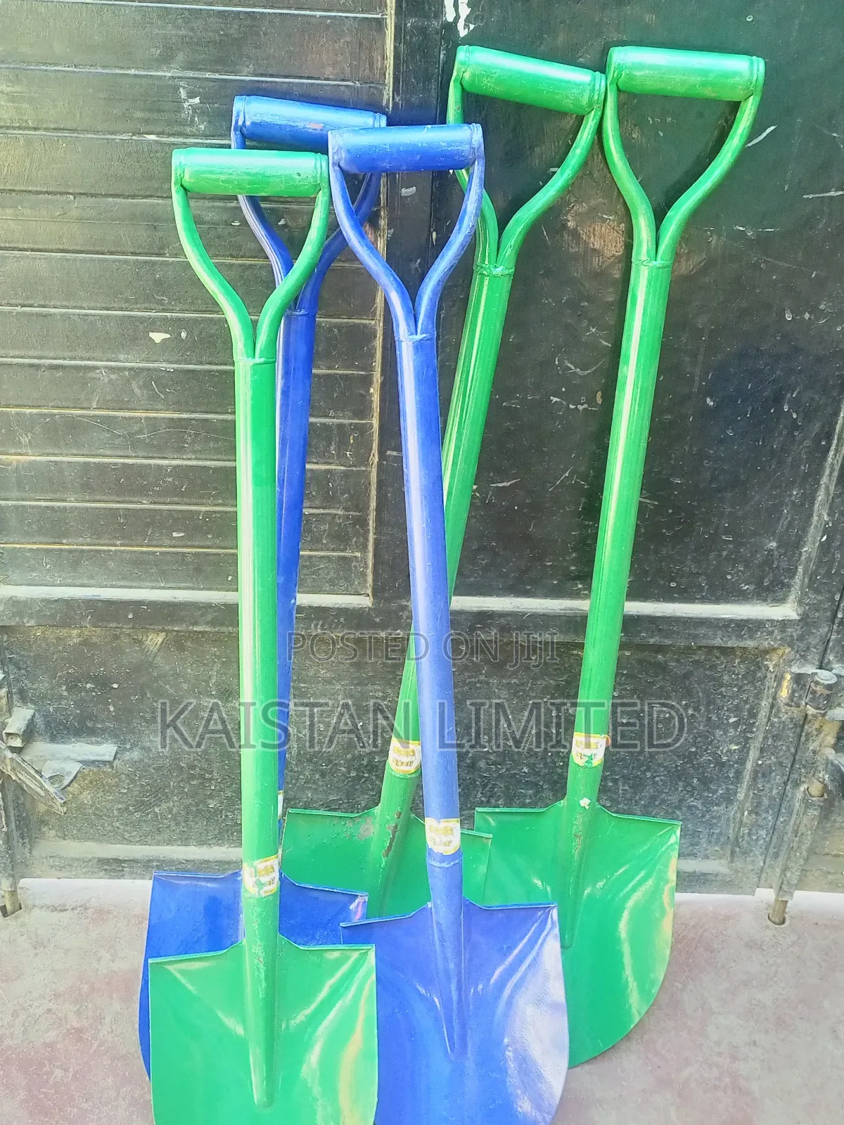 Spades /Shovels