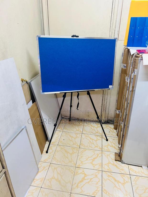Pin Board With Stand##3ft by 2ft Noticeboard$$Pinboards - main view