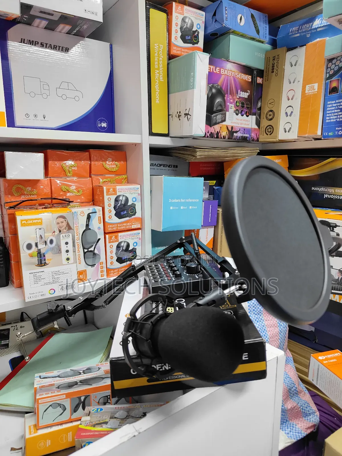 Live Podcast V8 Condenser Microphone Plus Sound Card